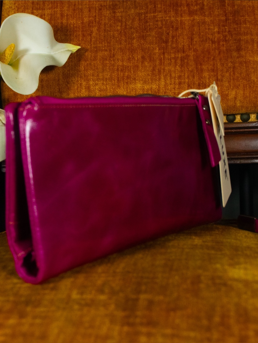 Yaluxe Magenta Leather Wristlet - Picture 4 of 5
